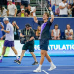 Sebastian Korda oslavuje svoje víťazstvo 6-4, 6-3 nad Tommym Paulom vo finále Delray Beach Open na Delray Beach Stadium and Tennis Center v nedeľu 22. februára 2026.