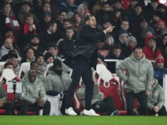 Šéf Chelsea prichytený pri nadávaní na hráčov Arsenalu Šéf Chelsea prichytený pri nadávaní na hráčov Arsenalu