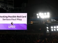 Šéf rozhodcov hovorí, že futbal ZABUDOL, prečo bol VAR predstavený v štipľavom tvrdení Obrazovka VAR