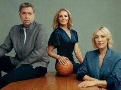 Šéfovia zápasu dňa oslavujú „fantastický úspech“ aj napriek strate 10 % divákov Na snímke Gabby Logan, Mark Chapman a Kelly Cates