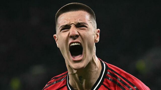 Sesko prichádza z lavičky, aby skóroval víťaza Man Utd v Evertone
