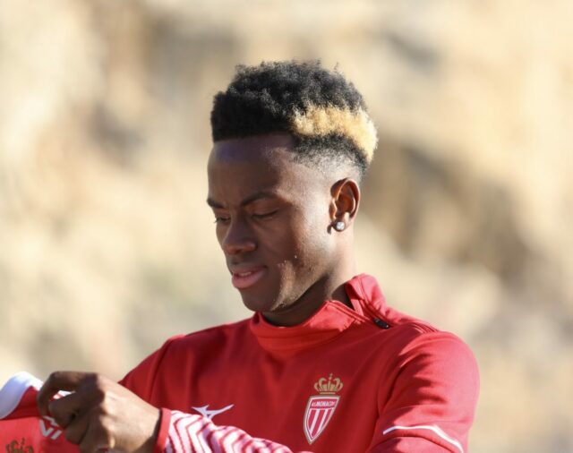 Simon Adingra sa chce „užiť“ v Monaku po „náročnom“ Sunderlande
