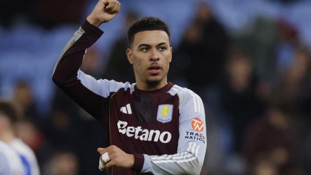 Skóre Aston Villa vs Leeds United LIVE, Premier League 2025-26: Watkins a Rogers štartujú za Villa
