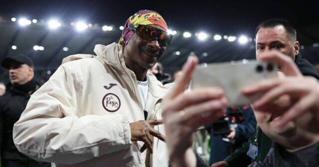 Snoop Dogg stimuluje divoké scény v Swansea, keď spolumajiteľ zastaví cvičenie|Futbal|Športová aktivita 
