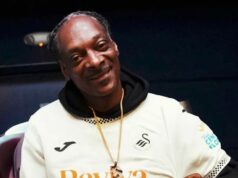 Snoop Dogg vymenúva britské mesto, do ktorého sa chce presťahovať – a je domovom jeho obľúbeného futbalového tímu sliediť