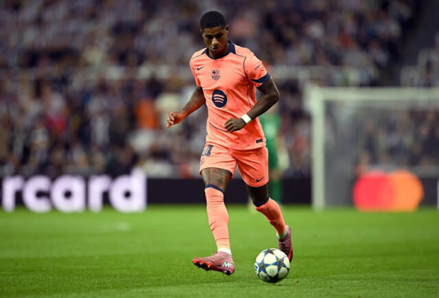 Správa: Krídelník vo forme odmieta návrat Manchestru United, neverí v Správa: Krídelník vo forme odmieta návrat Manchestru United, neverí v projekt