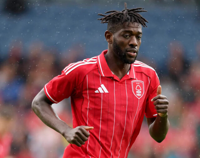 Správa: Man United má záujem o potenciálny prestup za hviezdu Nottinghamu Forest
