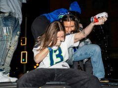 Správy NFL: Fanúšikovia Seahawks majú búrlivé oslavy Super Bowlu Správy NFL: Fanúšikovia Seahawks majú búrlivé oslavy Super Bowlu