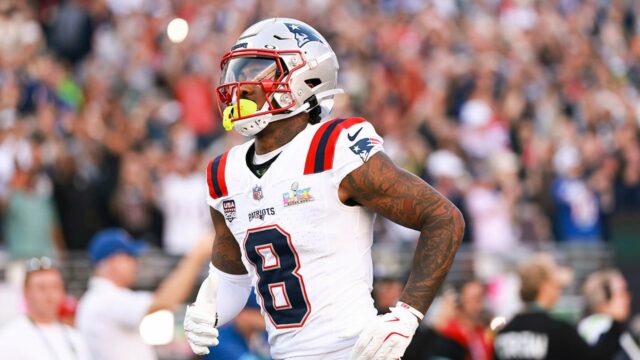 Správy NFL: Stefon Diggs z Patriots nepriznáva vinu za uškrtenie súkromného kuchára
