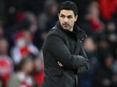 Správy z Arsenalu: Mikel Arteta odhaľuje súkromný chat, ako vysvetlil Ethan Nwaneri rozpaky Arsenal Mikela Artetu letí vysoko vo všetkých súťažiach