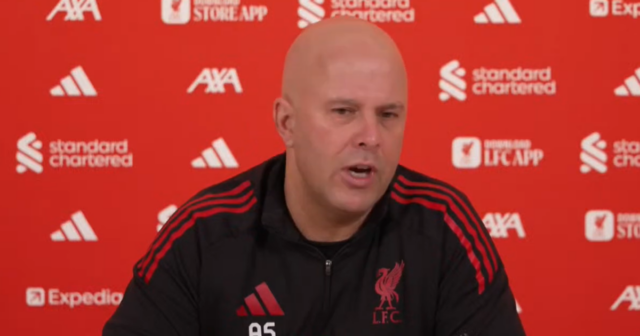 Správy z Liverpoolu: Arne Slot vybral hráča s „novým Curtisom Hovorí Arne Slot