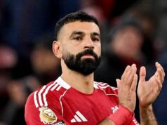 Správy z Liverpoolu: Mo Salah ‚v prestupových rozhovoroch‘, keď Arne Slot poskytuje znepokojujúce informácie o zranení Arne Slot