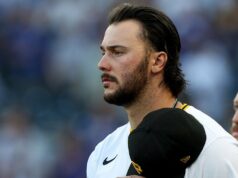 Správy z MLB: Paul Skenes ponúka tím USA na počesť členov vojenskej služby Správy z MLB: Paul Skenes ponúka tím USA na počesť členov vojenskej služby