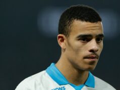 Správy z Man Utd: Mason Greenwood dostal potvrdenie od manažéra ako Michael Carrick Mason Greenwood počas porážky Marseille s Parížom Saint-Germain