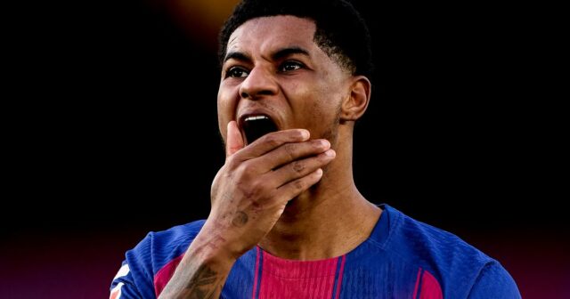 Správy z Man Utd: Prestup Marcusa Rashforda do Barcelony „hrozí“ Michael Carrick, hlavný tréner Manchestru United, uznáva Harryho Maguirea z Manchestru United po zápase Premier League medzi Manchestrom United a Tottenhamom Hotspur.