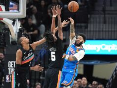 Spurs navštevujú Mavericks a dúfajú, že budú stavať na veľkom víťazstve nad OKC NBA: Oklahoma City Thunder v San Antonio Spurs