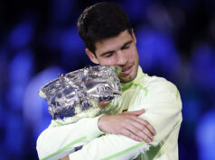 Šťastný tenis, vážne meno – tvorba Carlosa Alcaraza Obraz mladého Carlosa Alcaraza na stenách jeho starej školy v Murcii