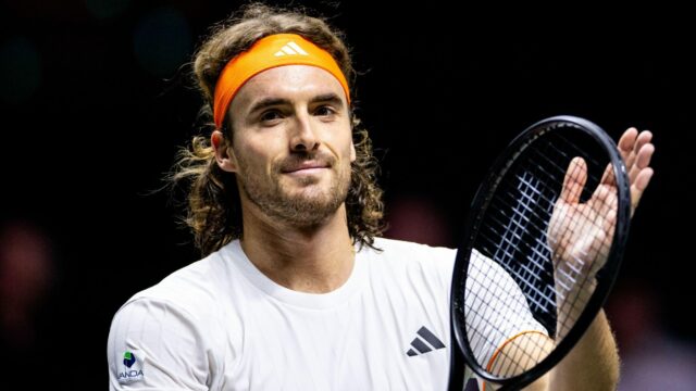 Stefanos Tsitsipas odhaľuje 'neistotu', keď hviezda otvára nočnú moru zranení
