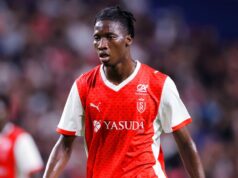 Straky sú blízko k tomu, aby porazili Man Utd a dosiahli rekordnú zmluvu so stredopoliarom Ligue 1 Straky sú blízko k tomu, aby porazili Man Utd a dosiahli rekordnú zmluvu so stredopoliarom Ligue 1