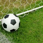 Stredoškolský futbal chlapcov a dievčat: štvrtkové výsledky play-off, rozpis