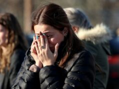 Streľba na Rhode Island: 2 zabití, 3 vážne zranení na klzisku Pawtucket | Gun Violence News Streľba na Rhode Island: 2 zabití, 3 vážne zranení na klzisku Pawtucket | Gun Violence News