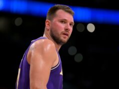 Súhrn NBA: Lakers zastavili 76ers napriek zraneniu Luku Dončiča | Basketbalové novinky Súhrn NBA: Lakers zastavili 76ers napriek zraneniu Luku Dončiča | Basketbalové novinky