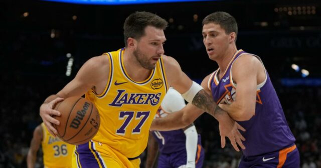 Suns omráčili LeBrona a Lakers na poslednej sekunde 3 Roycea Suns omráčili LeBrona a Lakers na poslednej sekunde 3 Roycea O'Nealea