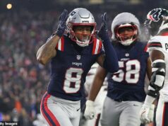 Super Bowl LX v Austrálii: Presné časy výkopu, ako sa pozerať ZADARMO, výstrel austrálskej hviezdy do histórie a polčasová šou vyvolala odpor Seattle Seahawks sa v pondelok AEDT postavia proti New England Patriots v Super Bowl LX