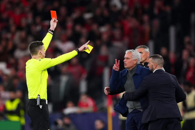 Suspendovaný Mourinho sa predstaví v Santiagu Bernabeu v zápase Real Madrid vs Benfica
