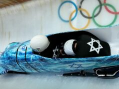 Zakladateľ StopAntisemitismu po komentároch vyzýval na prepustenie vysielateľa Švajčiarsky komentátor kritizoval za to, že izraelského olympionika označil za sionistu