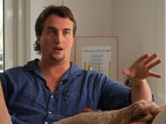 Syn austrálskej kriketovej legendy zdvihol kryt svojej ochromujúcej závislosti na hazardných hrách, vďaka ktorej si narobil dlhy vo výške 180 000 dolárov Henry Brayshaw, syn kriketového vysielateľa na Channel 7 Jamesa Brayshawa, zdvihol kryt toho, ako sa kedysi ocitol v dlhu okolo 180 000 dolárov z hazardu, kvôli ochromujúcej závislosti.