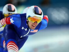 Taliansko šokuje USA, víťazí v prenasledovaní mužského rýchlokorčuliarskeho tímu Taliansko šokuje USA, víťazí v prenasledovaní mužského rýchlokorčuliarskeho tímu