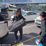 John McEnroe prišiel na letisko v Melbourne pripravený vrátiť sa domov do Spojených štátov, keď ho tínedžer požiadal o fotografiu