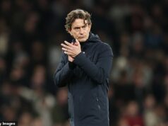 Thomas Frank je vyhodený Tottenhamom: Porážka od Newcastlu je poslednou kvapkou pre prepáčeného šéfa, keďže Dane opúšťa klub Premier League v boji o zostup Tottenham Hotspur prepustil Thomasa Franka len osem mesiacov po jeho vymenovaní