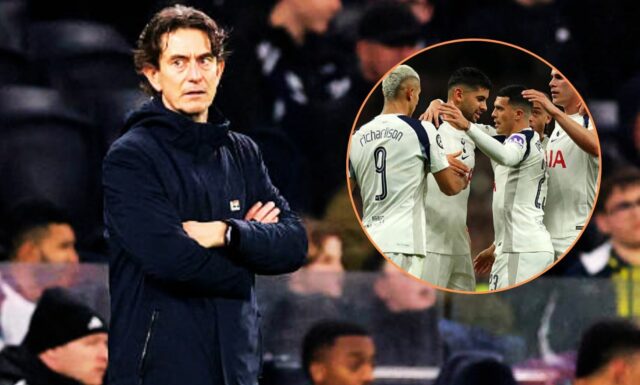 Cristian Romero z Tottenhamu Hotspur reaguje po tom, čo dostal červenú kartu počas zápasu Premier League medzi Manchestrom United a Tottenhamom...