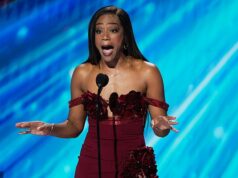 Tiffany Haddish obvinená z „neúctivosti“ s komicky zlou výslovnosťou mena trénera NFL Komička Tiffany Haddish bola na NFL Honors obvinená z „neúctivosti“.