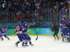 Tím USA postúpi do semifinále výhrou nad Švédskom po predĺžení Tím USA postúpi do semifinále výhrou nad Švédskom po predĺžení