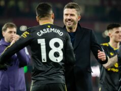 To, čo Casemiro povedal Michaelovi Carrickovi, hovorí za veľa, keď šéf Man Utd roztrhol pravidlá Futbal | Šport To, čo Casemiro povedal Michaelovi Carrickovi, hovorí za veľa, keď šéf Man Utd roztrhol pravidlá Futbal | Šport