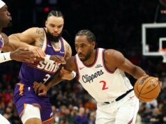Torrid Clippers sa chopia náhleho nárastu Sixers NBA: Los Angeles Clippers vo Phoenixe Suns