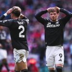 Harvey Elliott sa ocitá v limbu, keďže počas hosťovania v Midlands nikdy nebol celkom naklonený šéfovi Aston Villy Unaiovi Emerymu.