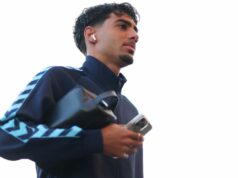 Tottenham sa v posledných hodinách januárového prestupového obdobia priblížil k dvojitej dohode Zdá sa, že George Abbott opustí Tottenham na hosťovanie do Mansfield Town v deň uzávierky prestupov