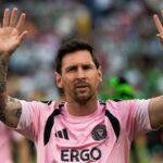 Tottenham súhlasil s prestupom hviezdneho Messiho vo výške 7,8 milióna libier v porovnaní s legendou Barcelony | Futbal | Šport