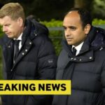 Madrid, Španielsko Ademola Lookman z Atlética Madrid gestikuluje počas zápasu vyraďovacej časti Ligy majstrov 2025/26 Ligy majstrov UEFA v druhom zápase play-off...