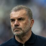 Tottenham „nie je veľký klub“ hovorí Postecoglou po prepustení Franka