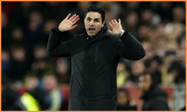 Ethan Nwaneri v akcii za Marseille