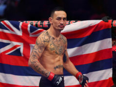 Tréner: Max Holloway v predstihu na tréningu na odvetný zápas Charlesa Oliveiru Download app from appStore