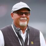 Bývalý hlavný tréner Buccaneers a Cardinals Bruce Arians podstúpi otvorenú operáciu srdca