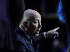 Trent Perry a Tyler Bilodeau vedú UCLA k víťazstvu nad Washingtonom Trent Perry a Tyler Bilodeau vedú UCLA k víťazstvu nad Washingtonom