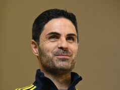 Tri zmeny Arsenalu za Brentford, keďže Mikel Arteta sa potil na kondícii útočníka Mikel Arteta Arsenal