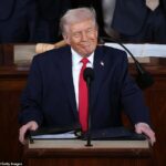 Prezident Donald Trump oznámil, že americký ženský hokejový tím navštívi Biely dom